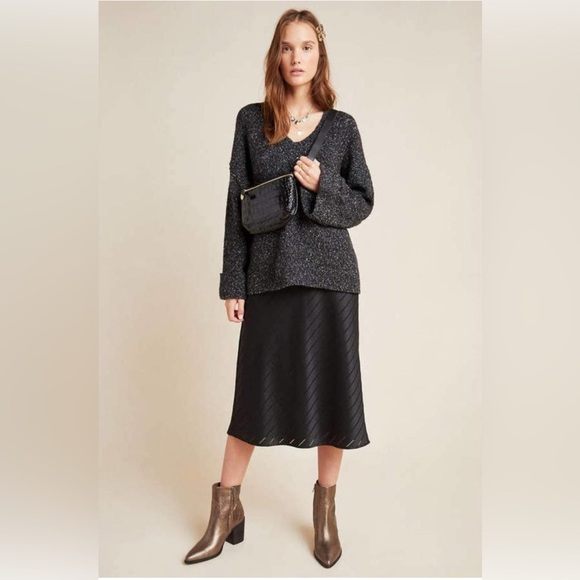 Anthropologie Maggie Bell-Sleeved Sweater Grey Marled V-Neck Charcoal - Picture 1 of 12